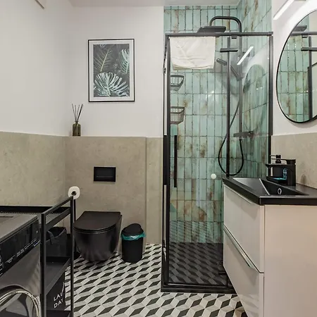 Shortstaypoland Szwedzka * Varsovie