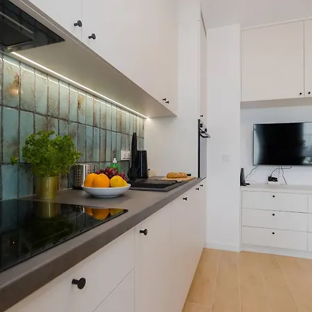 Shortstaypoland Szwedzka